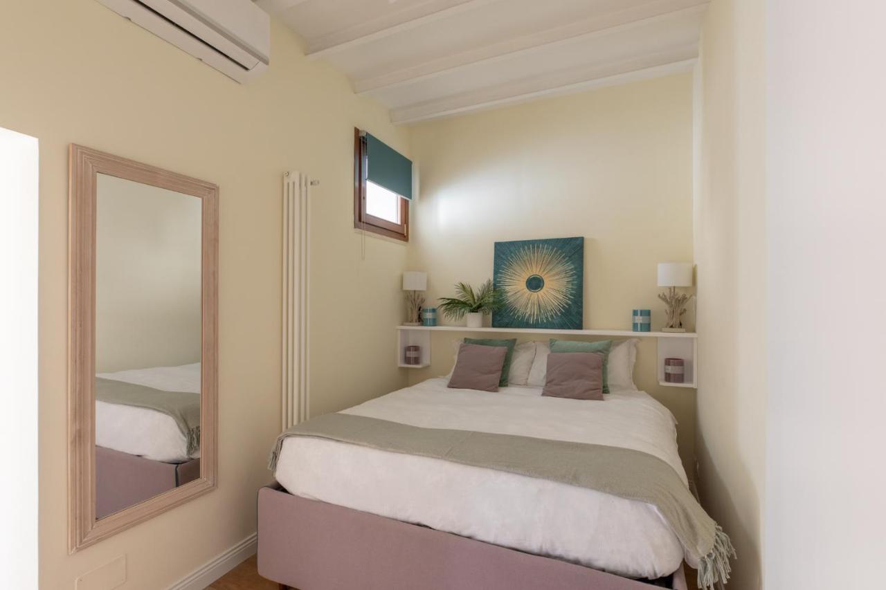Ferienwohnung Iflat The Heart Of Monti Rom Exterior foto